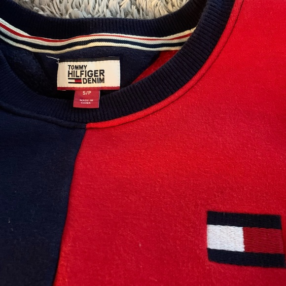 Tommy Hilfinger Sweatshirt - Picture 3 of 8